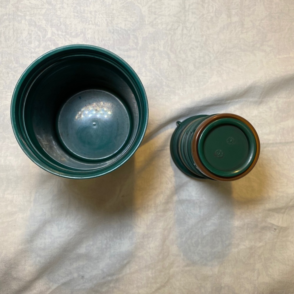 Stanley‎ Classic Vacuum Bottle 1.4 Qt / 1.32L Green Thermos w Handle Cup - Picture 7 of 12